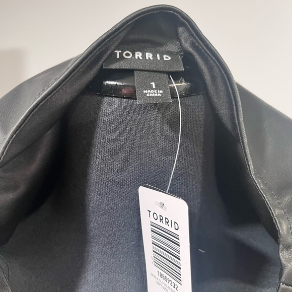 Torrid Faux leather peplum top - Picture 3 of 4